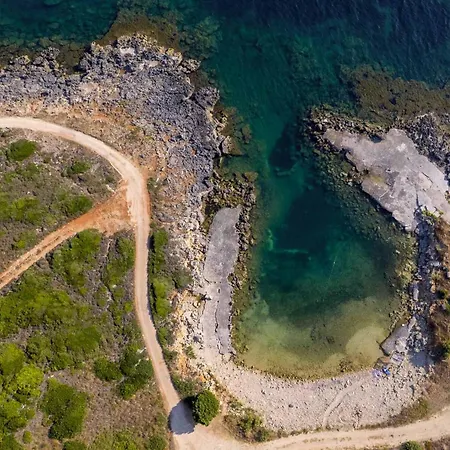 Alekos Houses-akrotiri Apartment *